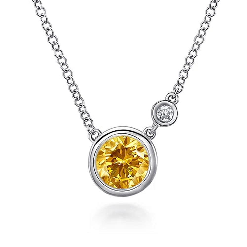 925 Sterling Silver Citrine and Diamond 
Pendant Necklace 
Serial No