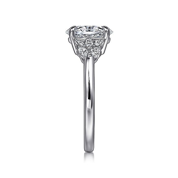 14K Gold Oval Diamond Engagement Ring | Gabriel & Co Bridal