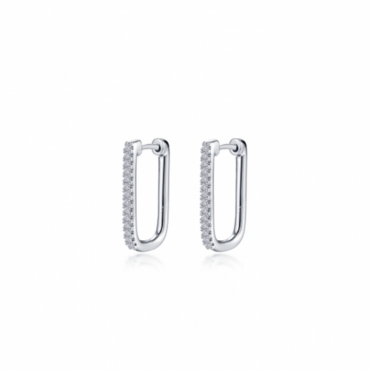Presenting the W larger rectangle pave hoops by Lafonn – a stunning pair of silver earrings featuring a thin, elongated design. Adorned with small, sparkling diamonds on the outer edge, these hoops exude a sleek and elegant appearance. With their minimalist style, these earrings are perfect for both casual and formal wear.