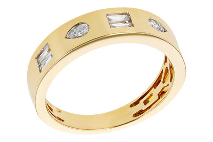 The Allison Kaufman 14K Yellow Gold Diamond Ring is a wedding band set with alternating oval and rectangular-cut diamonds, flush within the smooth yellow gold for a striking look.
