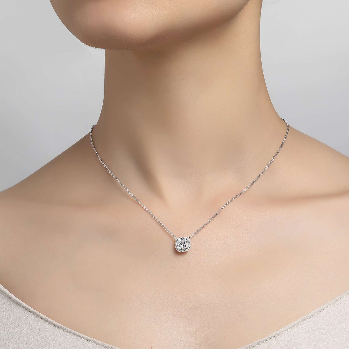 Diamonds Cushion-Cut Halo Necklace | Lafonn