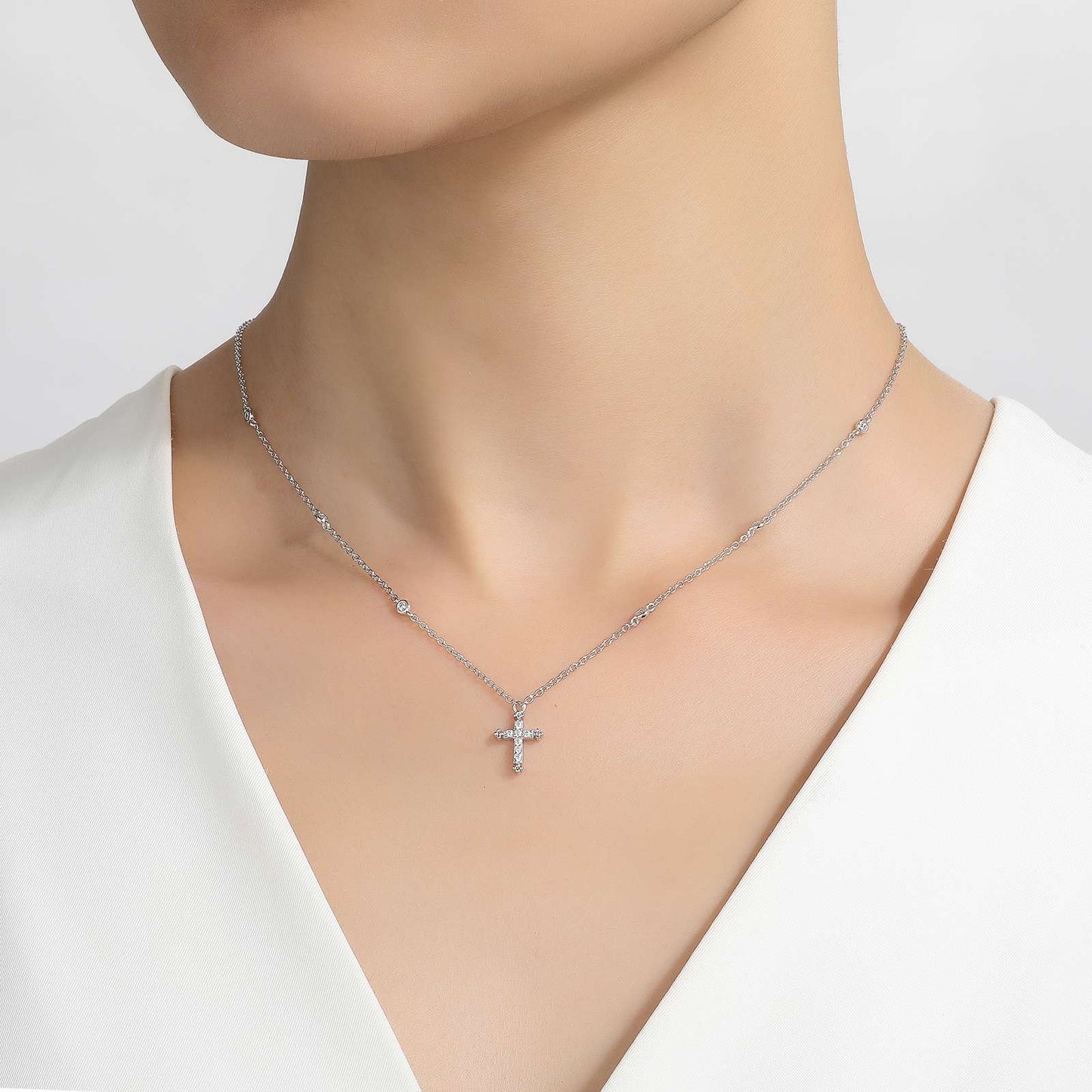 Cross Necklace | Lafonn